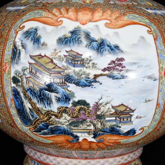 北京唐潮拍賣有限公司古月軒琺瑯彩山水亭臺樓閣紋瓶