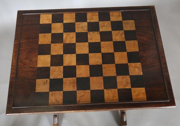 TooveysAn unusual mid-Victorian rosewood quartetto nest of occasional table