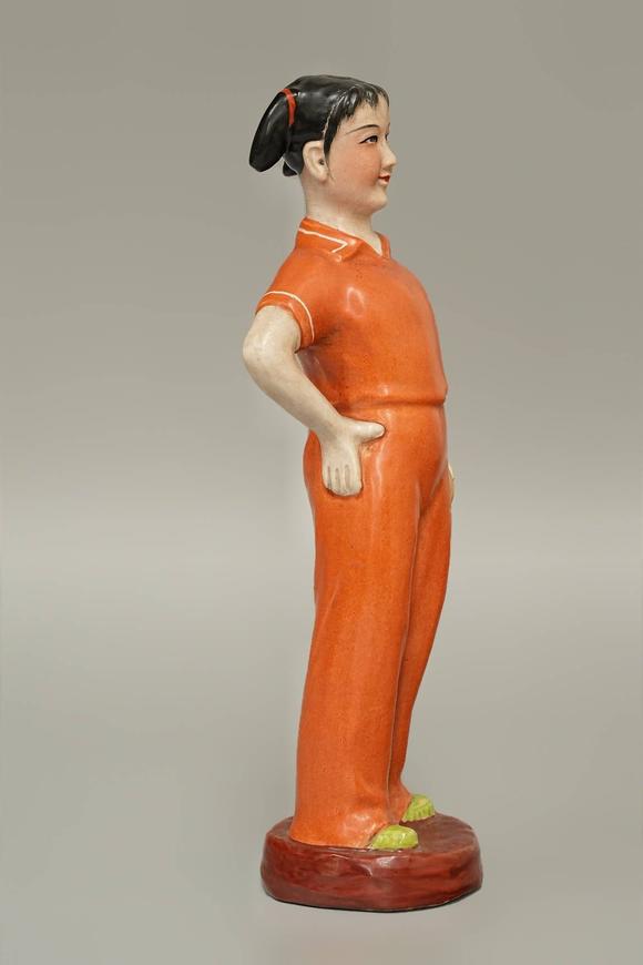 京都祇園會(huì)拍賣(mài)1966-1976 粉彩瓷雕人物 日本桐箱附