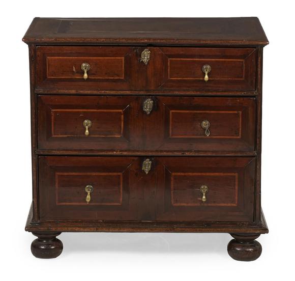 DreweattsY AN UNUSUAL WALNUT AND STINKWOOD CHEST OF DRAWERS, CAPE DUTCH, CIRCA 1690
