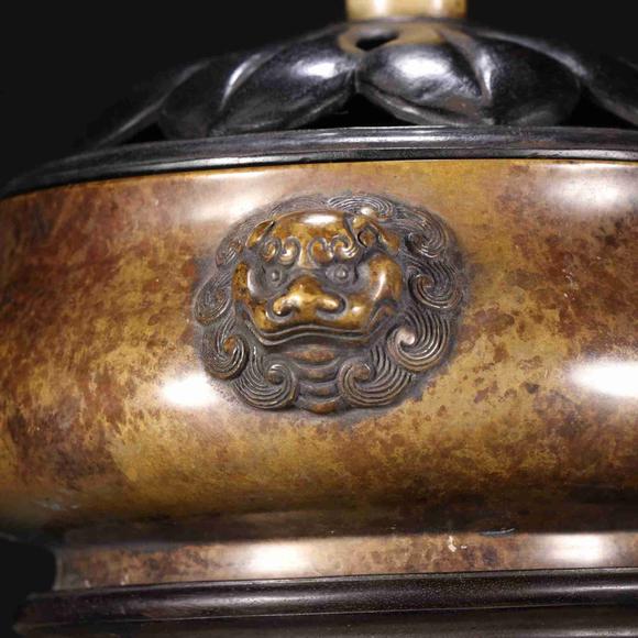 日本松町古美明 宣德款銅制雙獅耳香薰?fàn)t