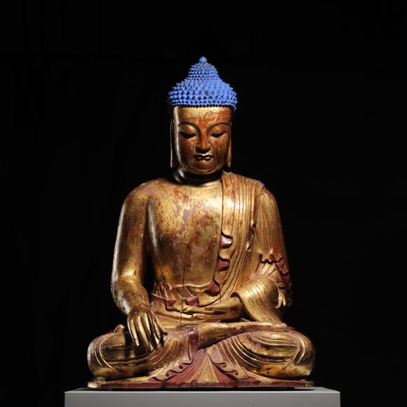 東京銀座（古美術(shù)宋磁）明 木雕漆金釋迦牟尼坐像  關(guān)東藏家舊藏