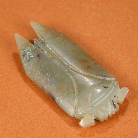 東京銀座（古美術(shù)宋磁）青玉雕蟬