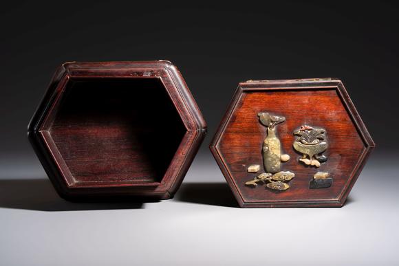 Rob Michiels AuctionsA Chinese soapstone-embellished hongmu 'Antiquities' box and cover, 19th C.