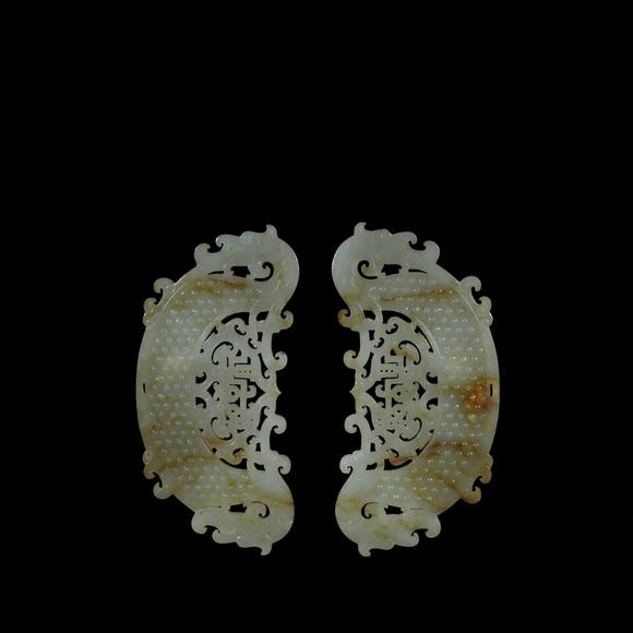 東京銀座（古美術(shù)宋磁）戰(zhàn)國(guó)玉龍一對(duì)
