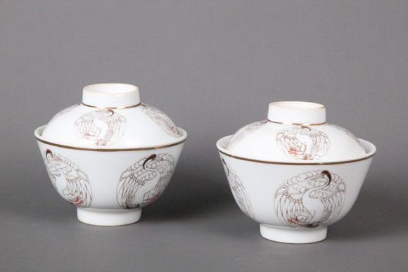 北京國(guó)經(jīng)湛然清同治 粉色團(tuán)鶴紋蓋碗一對(duì)