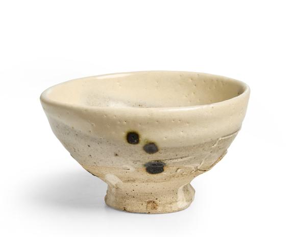 RoseberysKoie Ryoji (1938-2020)?

Kohiki chawan, circa 1990?
Ston