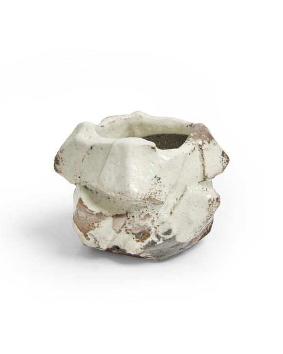 RoseberysShozo Michikawa (b.1953)?

Faceted guinomi, circa 2020?
