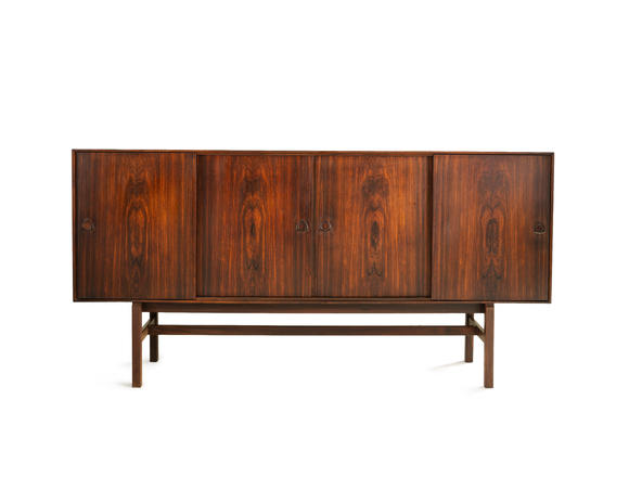 允臧齋Arne Jacobsen (1902–1971)  玫瑰木邊櫃