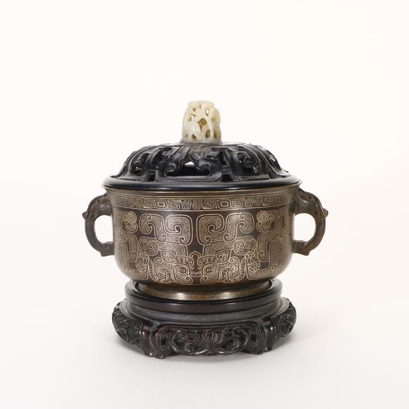 春和美術(shù)明 石叟款銅錯(cuò)銀夔龍紋紋雙耳香爐