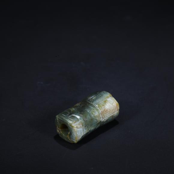 春和美術(shù)獸面紋玉勒子