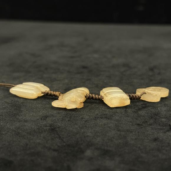 南京十竹齋白玉掛件 白玉弦紋珠兩件