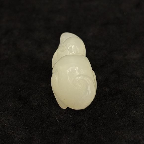 南京十竹齋白玉猴桃掛件