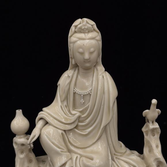 南京十竹齋德化窯善財(cái)童子龍女拜觀音像