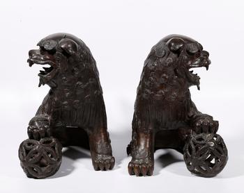 銅獅形香薰（一對）