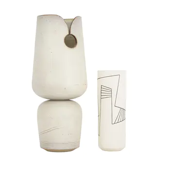 British Studio Pottery Two vases, one by Philip Mumford