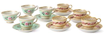 Lot 20 A SET OF FOUR FLIGHT, BARR & BARR TEACUPS AND SAUCERS