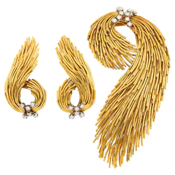 Gold, Platinum and Diamond Spray Brooch and Pair of Earclips