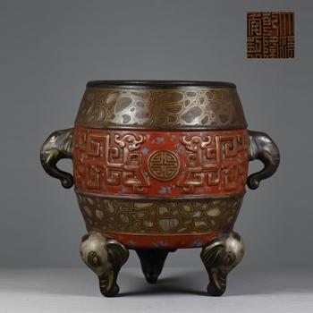 清乾隆 古銅彩雕刻夔龍紋象耳三足香爐