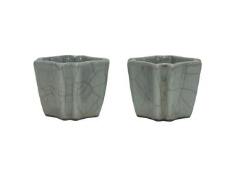 A Chinese pair of square guan ware cups, Ming Dynasty Pr. or earlier.
