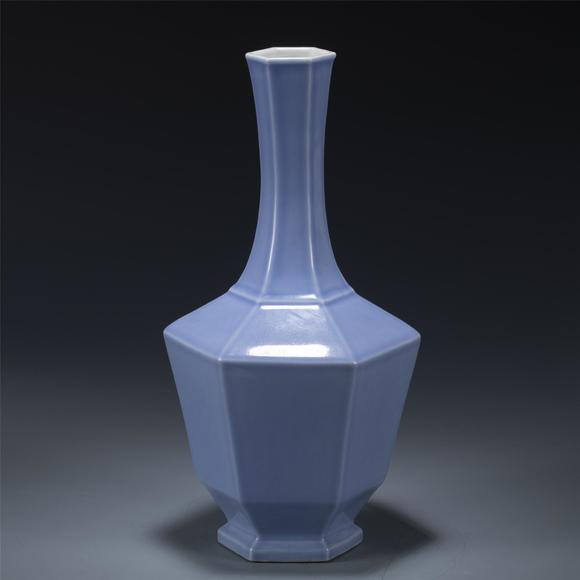 Eden Fine Antiques Galleries LLCQING YONGZHENG HEXAGONAL BOTTLE