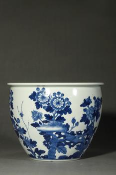 清康熙 青花花卉紋卷缸