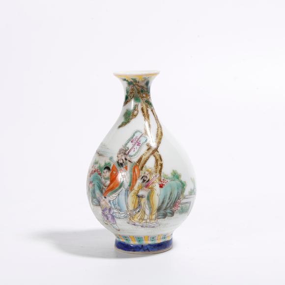 弘楊株式會(huì)社|弘楊美術(shù)8月オークション第2回粉彩三星圖小玉壺春瓶（口沿有磕）