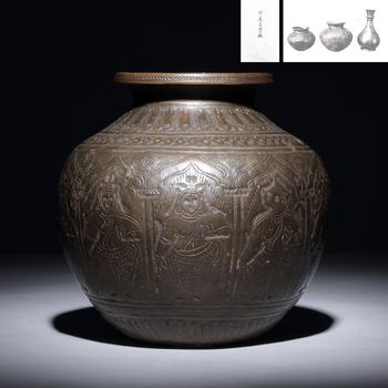 八世紀(jì) 莫臥兒帝國(guó)佛紋銅壺