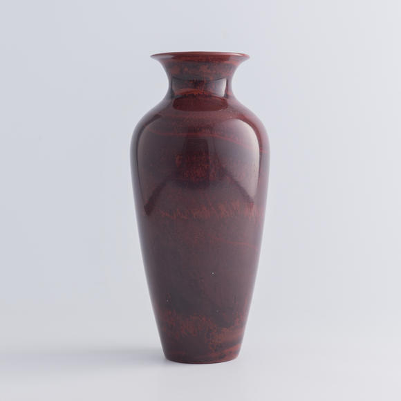 Oakridge Auction Gallery|2026 六月亞洲古董拍賣會十九世紀 料器瓶  A Chinese glass vase