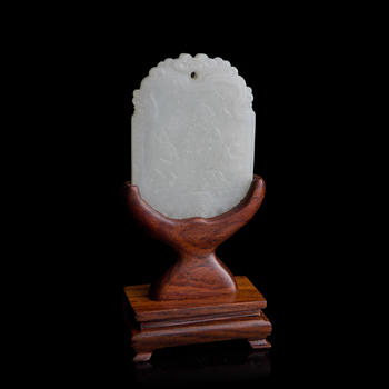 十九世紀(jì)早 白玉雕百樂(lè)受天牌（附木座）  A Chinese carved white jade 'happiness' plaque