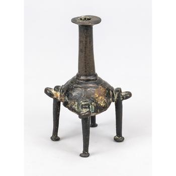 Bronze vessel, coal container, cosm