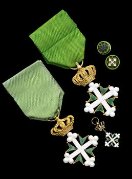 Italie / Royaume d'Italie, Ordre des Saints Maurice et Lazare, fondé en 1572, 2 croix d'Officier en or et émail