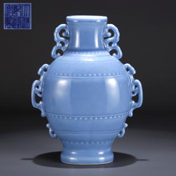 天藍(lán)釉扁瓶