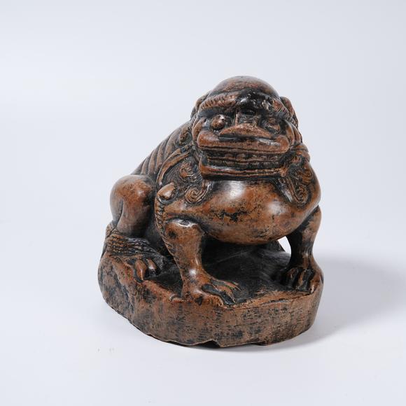 千美會石質(zhì)瑞獅擺件