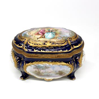French Sèvres Fine Porcelain Hand-Painted Jewelry Box
