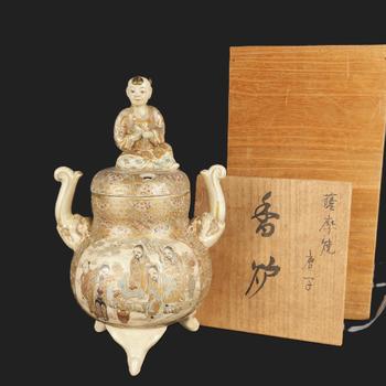 蕯摩香爐