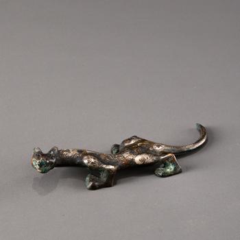 戰(zhàn)國(guó) 銅錯(cuò)銀螭龍