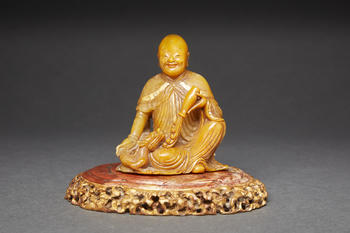 f-STATUETTE