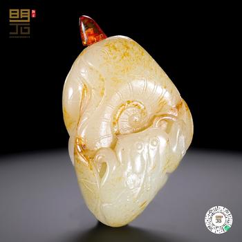 清中期 白玉留皮金蟾荷葉形鼻煙壺
