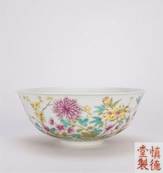 清 粉彩花卉碗
