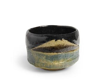 Shoraku Sasaki III (b.1944)?

Chawan, circa 2000?
Raku-f