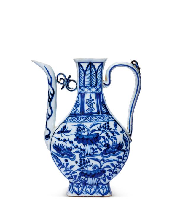 中古陶元 青花蓮池鴛鴦紋執(zhí)壺