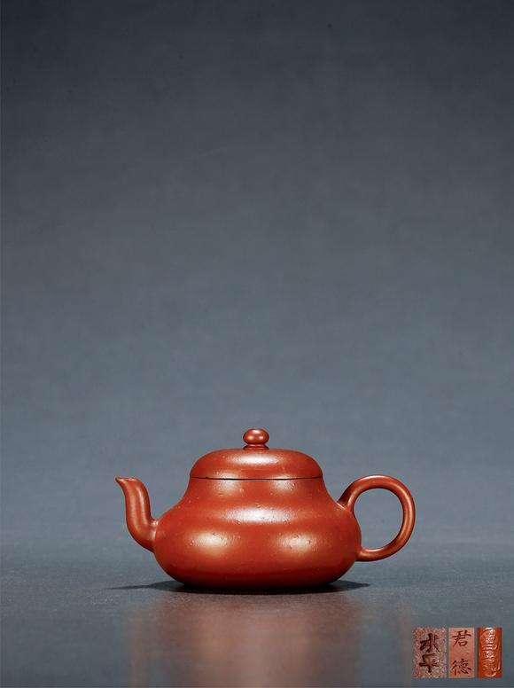 清晚期昌记款朱泥君德壶