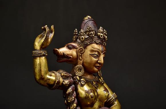 铜鎏金金刚亥母像估价_15-16世纪 铜鎏金金刚亥母像高清大图_易拍全球