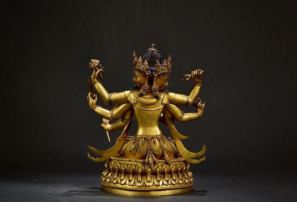 十七世纪铜鎏金六臂观音