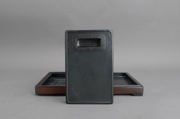 歙州山水纹方池长方砚