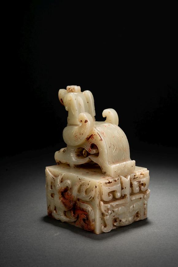 中国古代和田玉兽纹印章