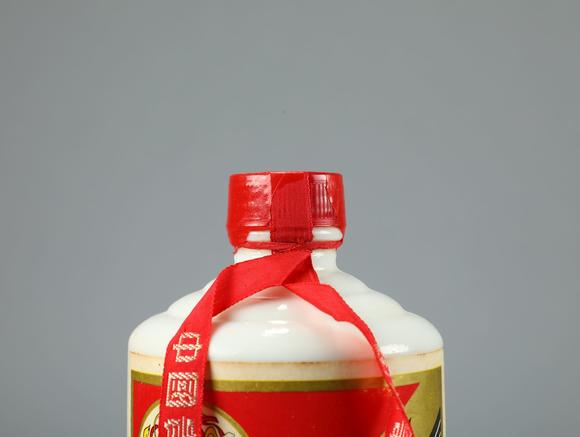 1976年大飞天茅台酒