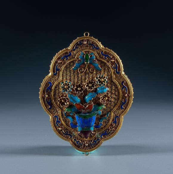 鎏金掐丝镶嵌牌饰