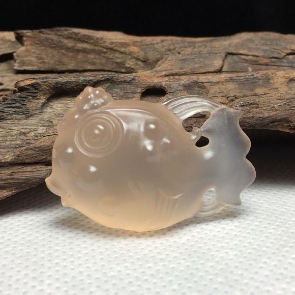 玛瑙阿拉善玉糖心玛瑙鱼年年有余吊坠